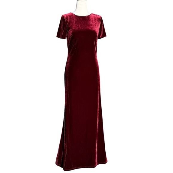 EUC Revelry Maxi Dress Burgundy Velvet Size 6 Cut Out Back Like New - Picture 1 of 11